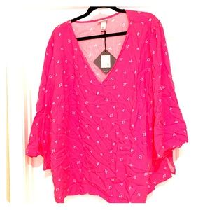 Plus Size NWT Flowy Blouse